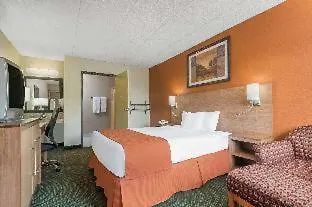 Days By Wyndham Fairgrounds Columbus